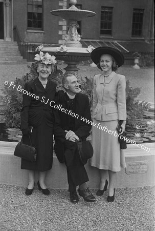 MGR SCANNELL  WITH SISTER NIECE AND MOTHER BRENDAN